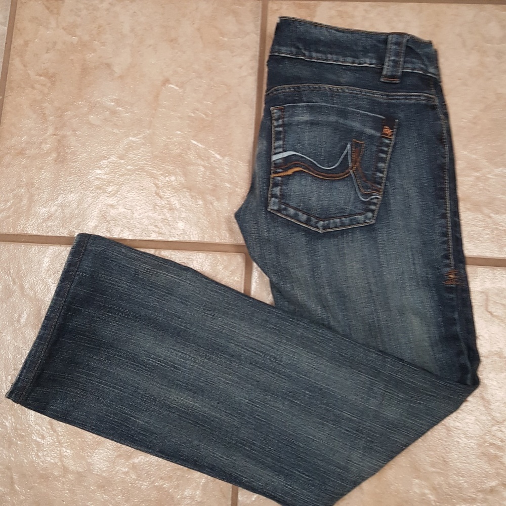 DKNY Jeans
